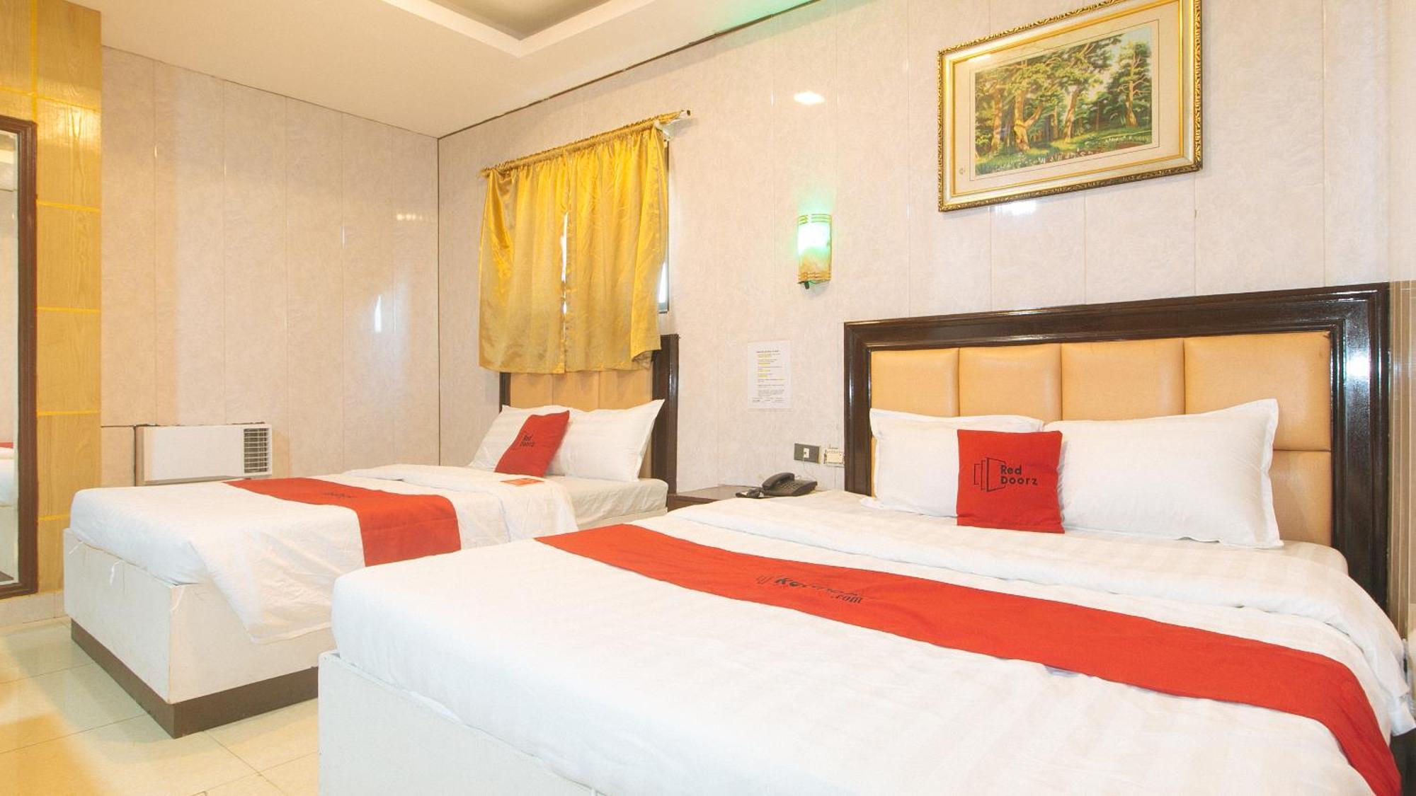 RedDoorz near Araneta Center Quezon City - Quarantine Hotel Zewnętrze zdjęcie