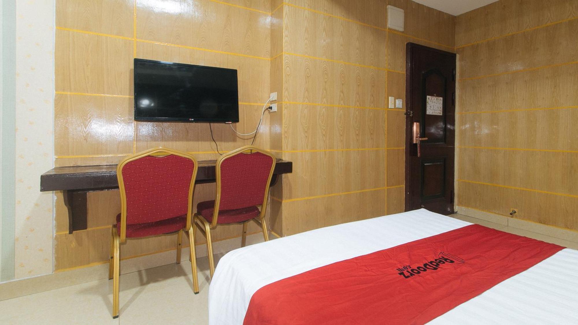 RedDoorz near Araneta Center Quezon City - Quarantine Hotel Zewnętrze zdjęcie