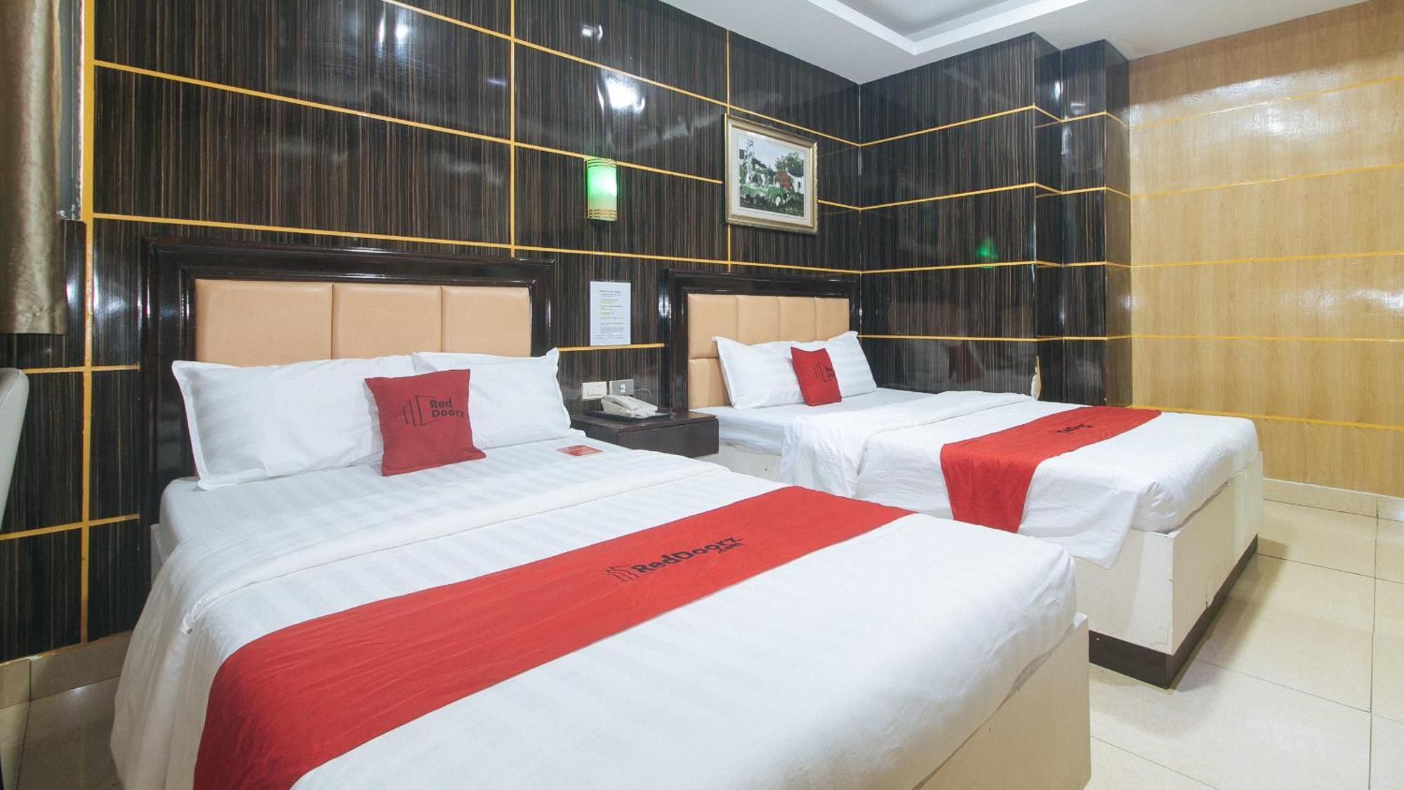 RedDoorz near Araneta Center Quezon City - Quarantine Hotel Zewnętrze zdjęcie