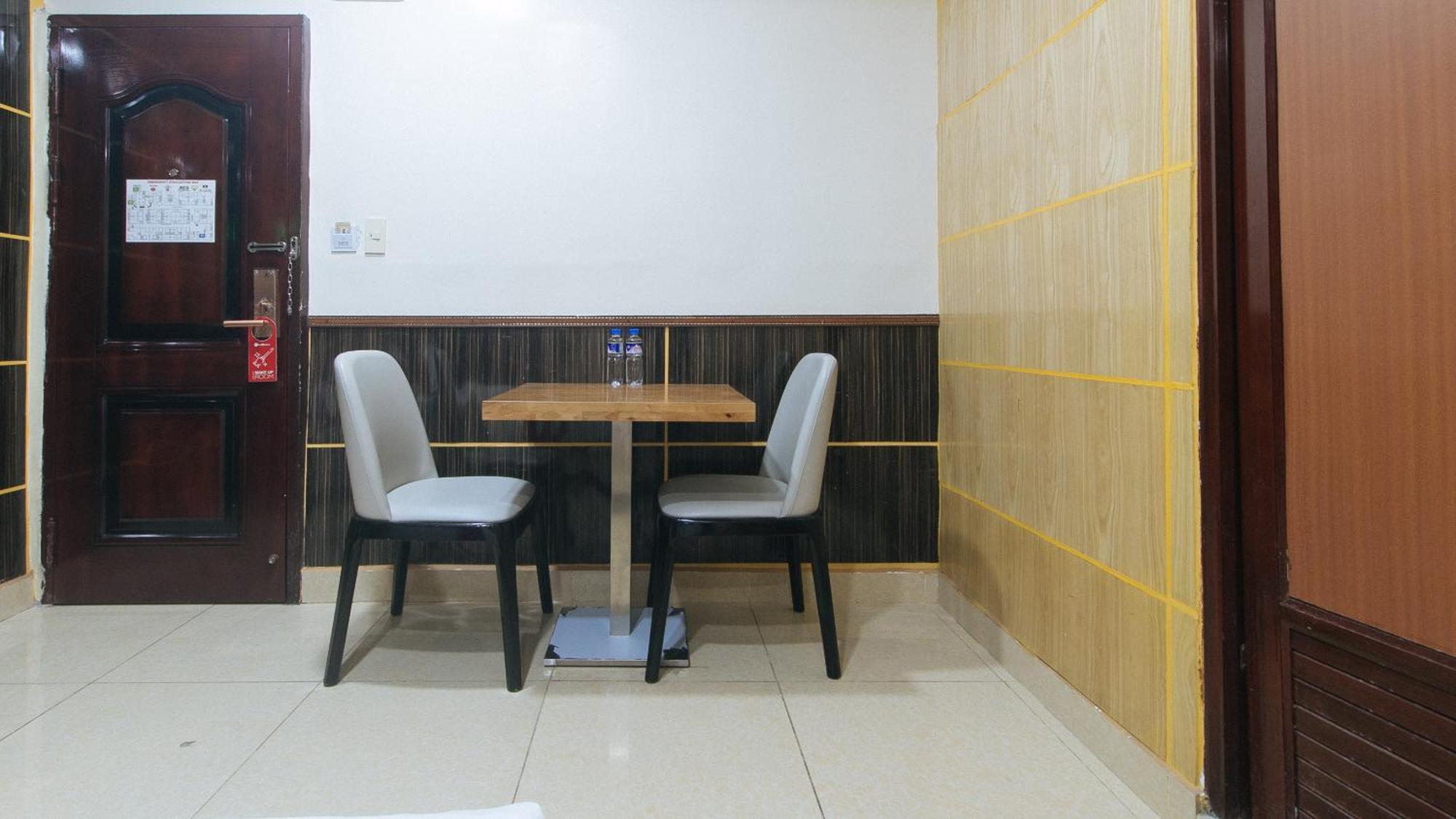 RedDoorz near Araneta Center Quezon City - Quarantine Hotel Zewnętrze zdjęcie